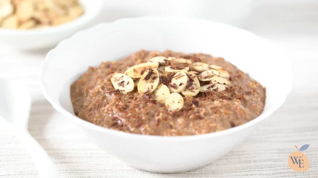 The Benefits of Oatmeal for Diabetics (with Recipes!)